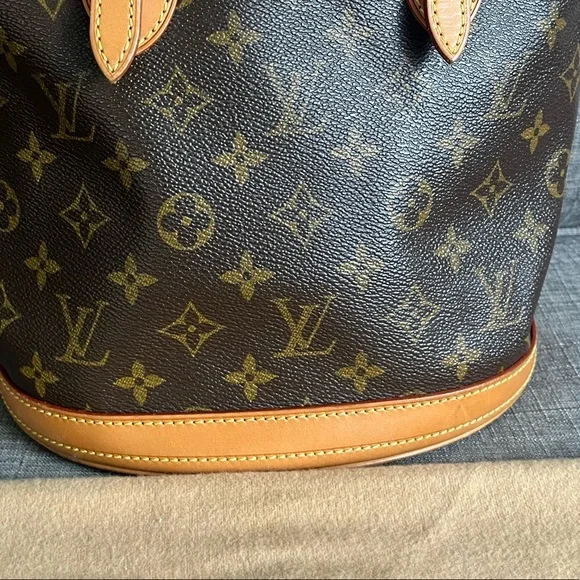 Louis Vuitton Monogram Brown and Tan Bucket Shoulder Bag - Picture 11 of 14